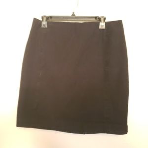 Sz 14 Banana Republic black denim skirt